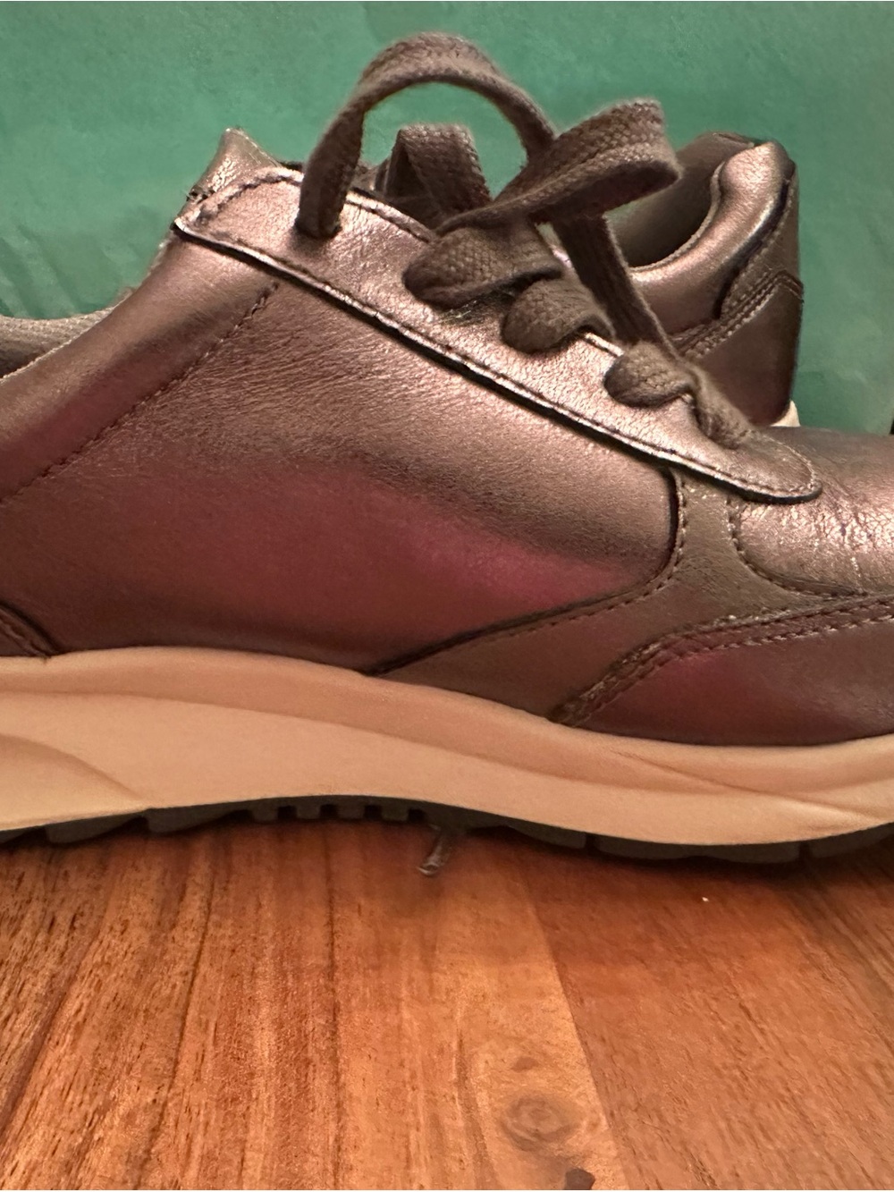 Naturalizer Women's Pewter Metallic Lace-Up Sneakers